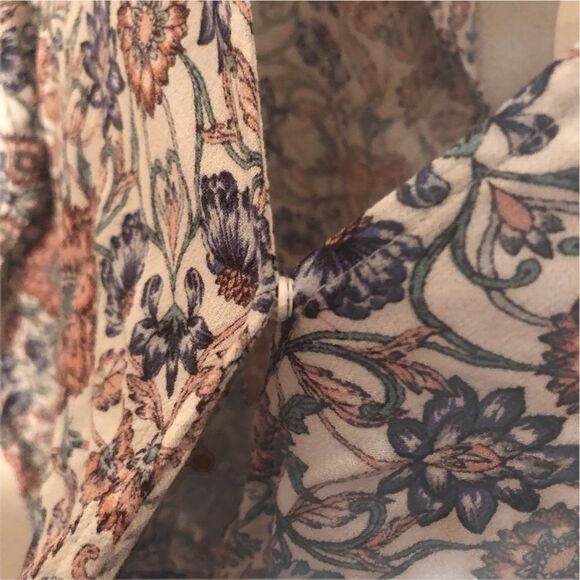 NWT AEROPOSTALE - Tan Floral Romper Pockets MSRP:50 Women’s Medium M - Picture 3 of 7